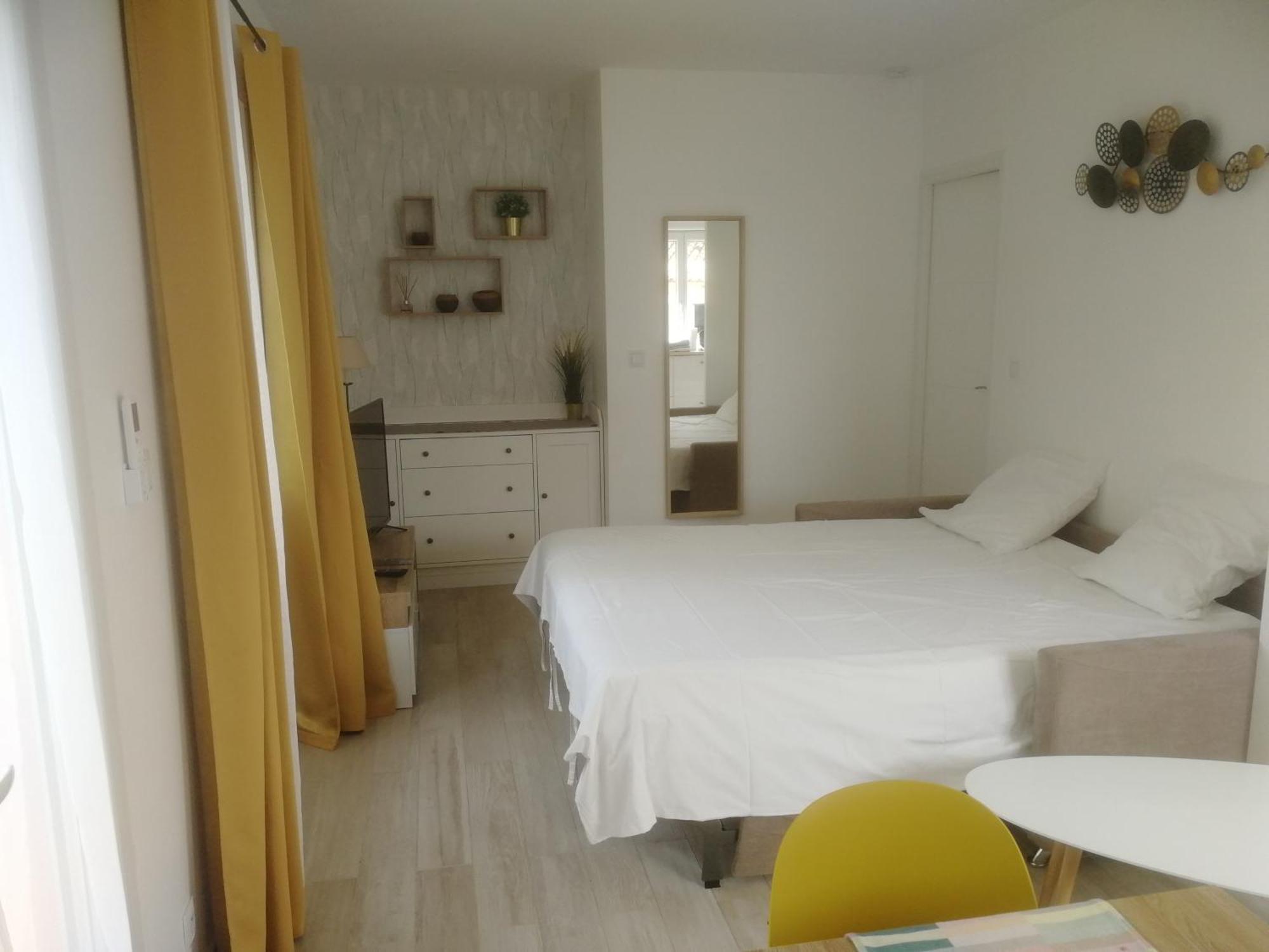 Le Beau Site By Beds83 Fréjus Exterior foto